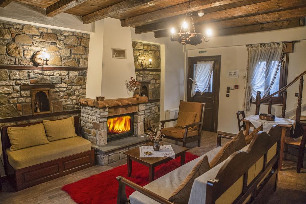 T'Asprolithia Villa Kalývia Fylaktís Bagian luar foto