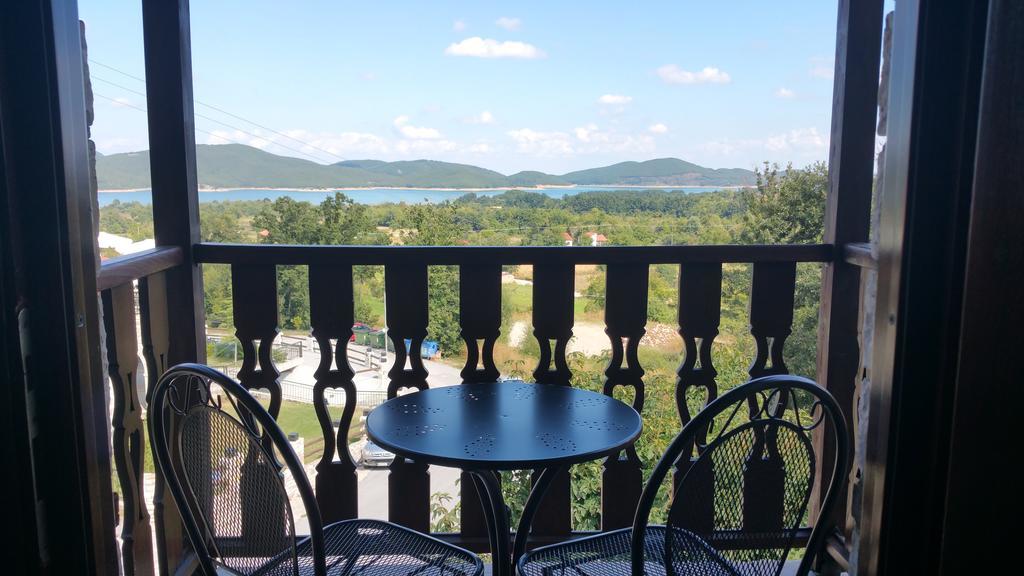T'Asprolithia Villa Kalývia Fylaktís Bagian luar foto