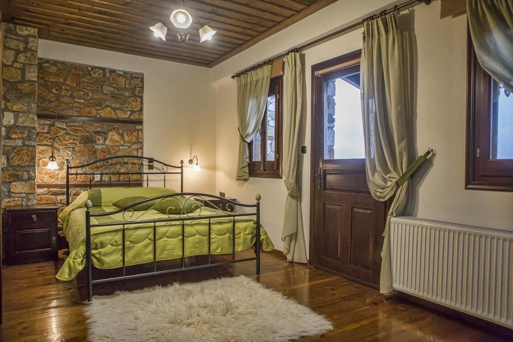 T'Asprolithia Villa Kalývia Fylaktís Bagian luar foto